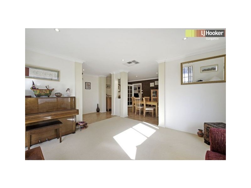 16 Diamond Street, Amaroo ACT 2914