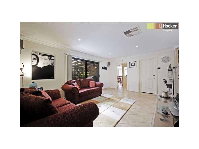 16 Diamond Street, Amaroo ACT 2914