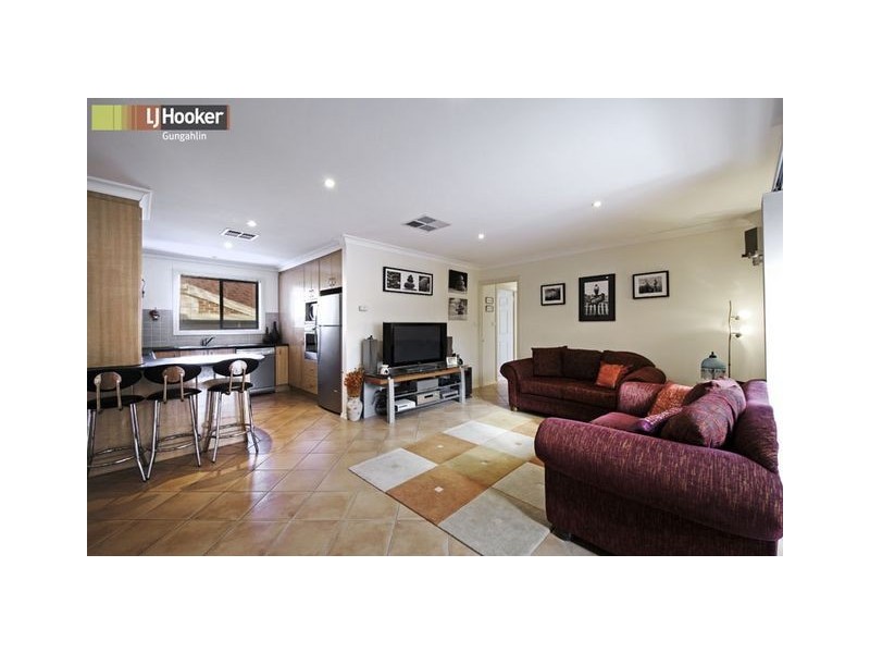 16 Diamond Street, Amaroo ACT 2914