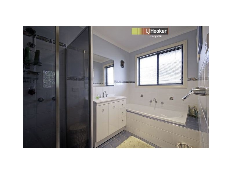 16 Diamond Street, Amaroo ACT 2914