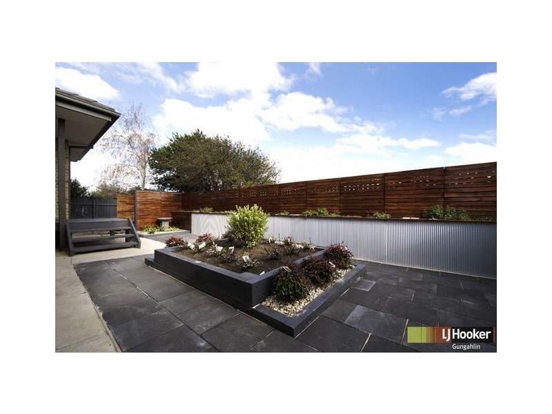 16 Diamond Street, Amaroo ACT 2914