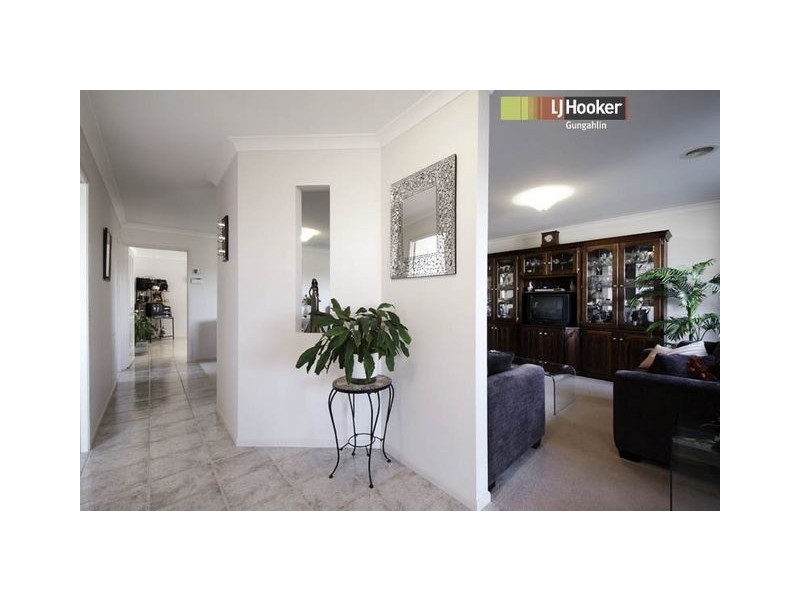 2 Wanderer Court, Amaroo ACT 2914