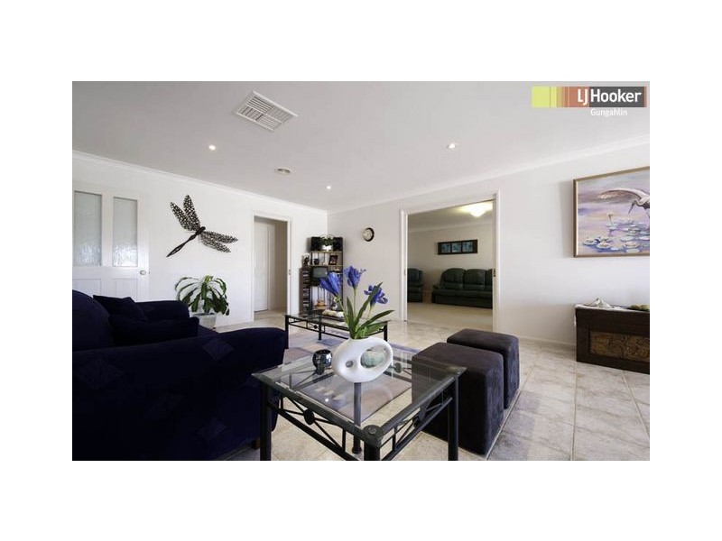 2 Wanderer Court, Amaroo ACT 2914