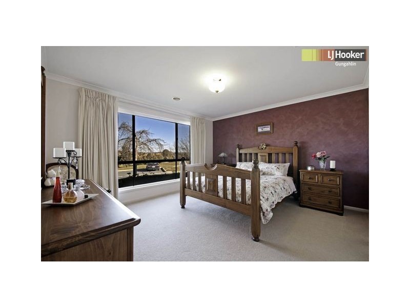 2 Wanderer Court, Amaroo ACT 2914