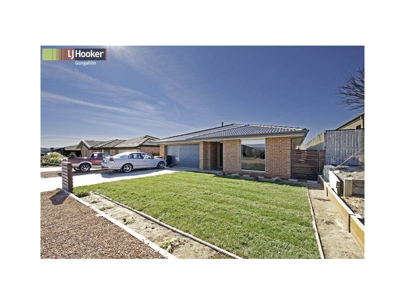 2 Triton Street, Dunlop ACT 2615