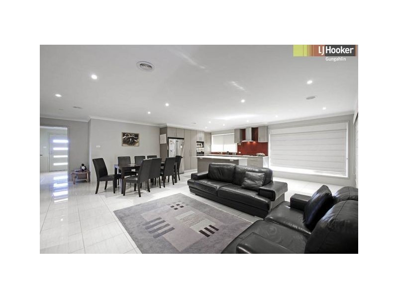 2 Triton Street, Dunlop ACT 2615