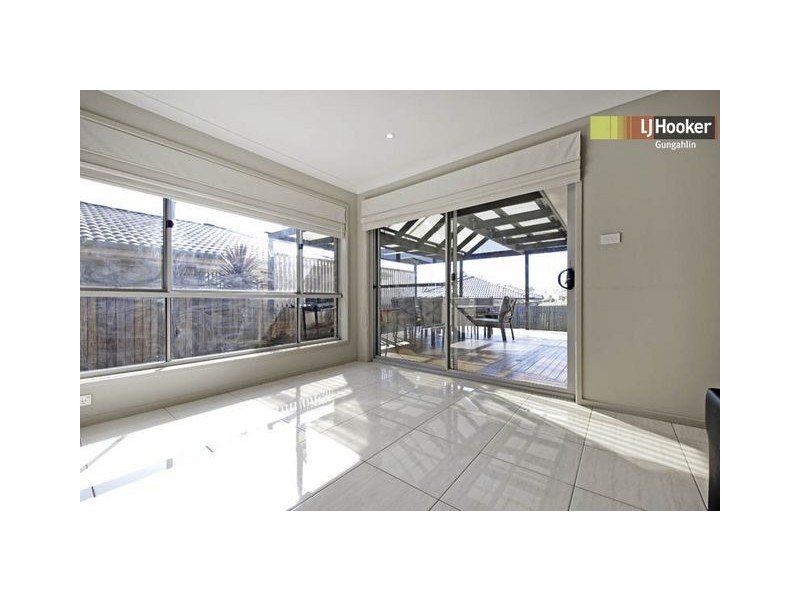 2 Triton Street, Dunlop ACT 2615