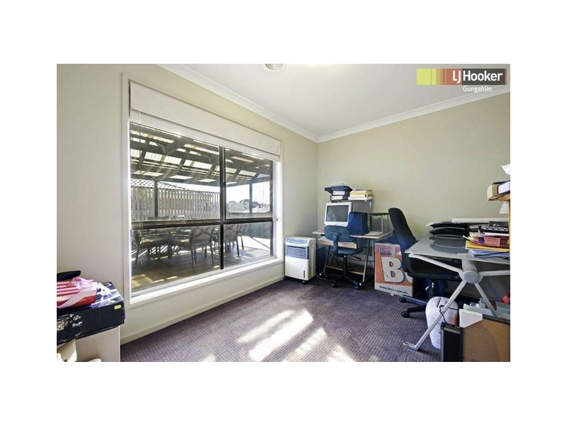 2 Triton Street, Dunlop ACT 2615