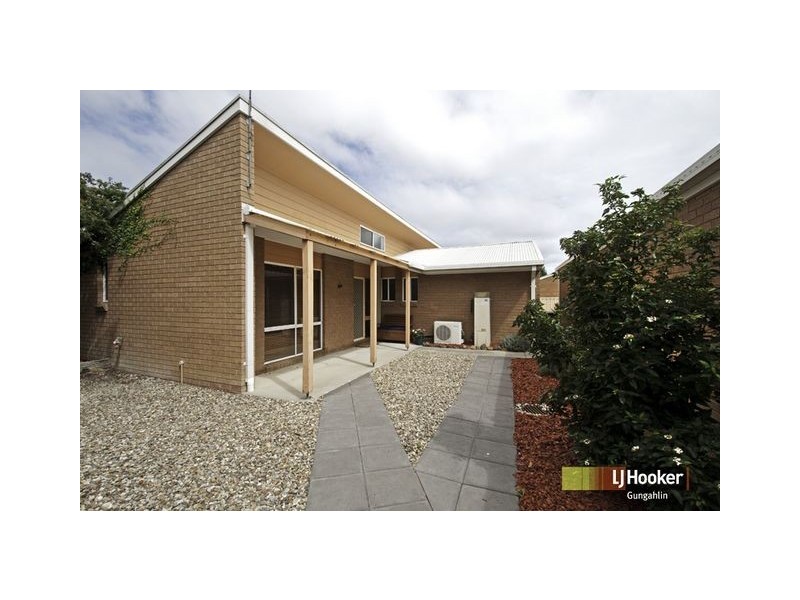 8/7 Bamir Square, Ngunnawal ACT 2913