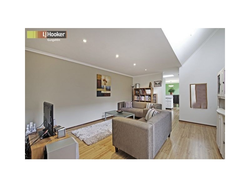 8/7 Bamir Square, Ngunnawal ACT 2913