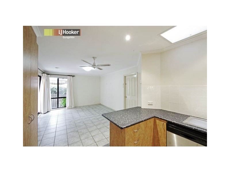 1/6 Burrumarra Avenue, Ngunnawal ACT 2913