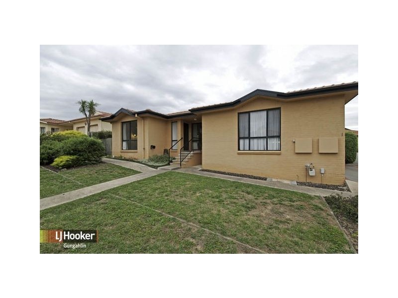 1/6 Burrumarra Avenue, Ngunnawal ACT 2913
