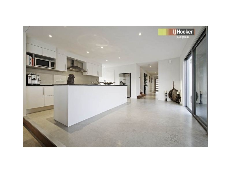25 Eric Wright Street, Forde ACT 2914