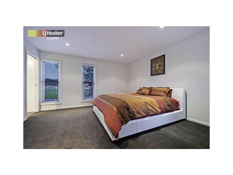 25 Eric Wright Street, Forde ACT 2914