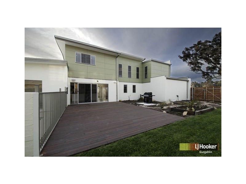 25 Eric Wright Street, Forde ACT 2914