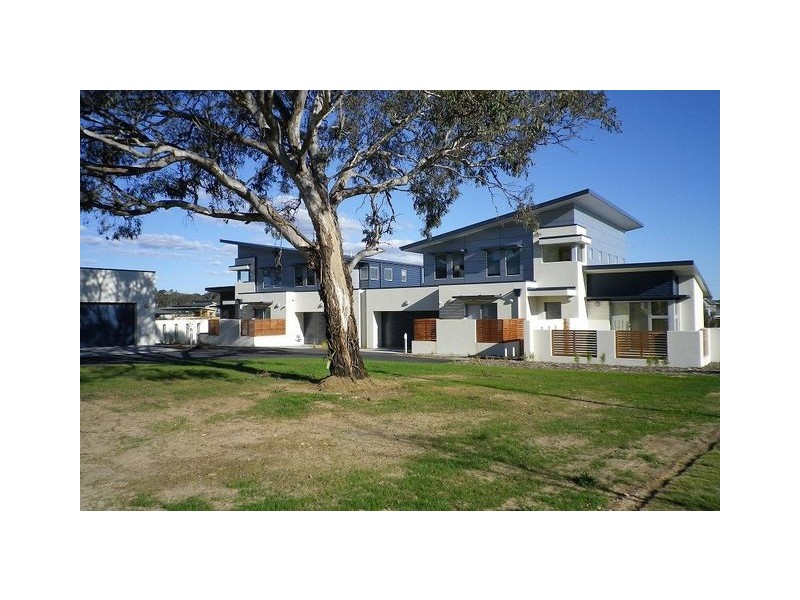 1/30 Tom Nicholus Crescent, Forde ACT 2914