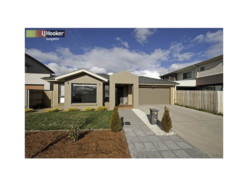 22 Helen Leonard Crescent, Forde ACT 2914