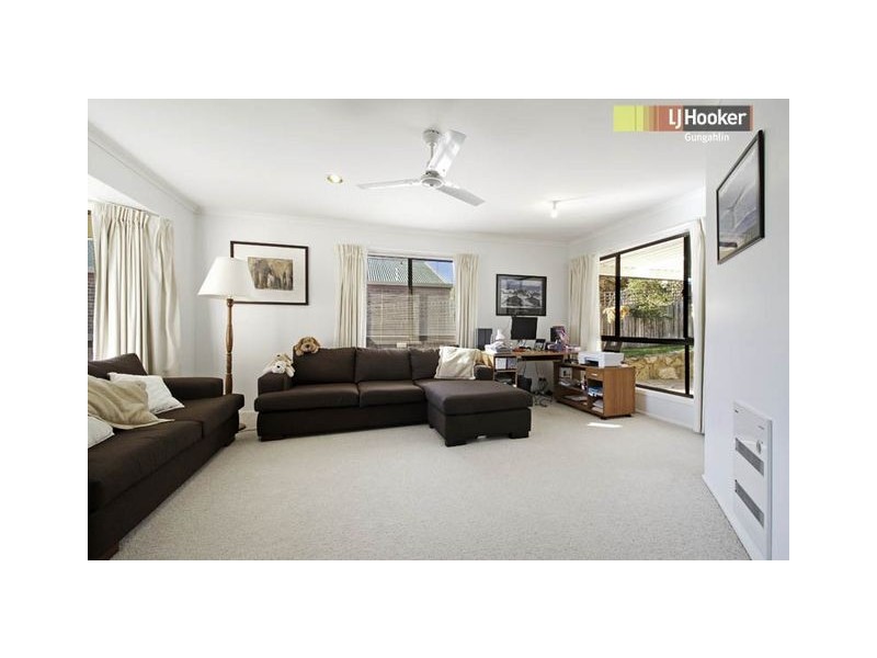 26 Saxby Close, Amaroo ACT 2914