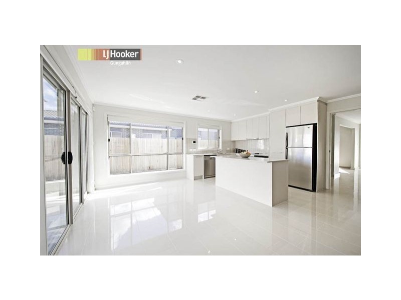 28 Oodgeroo Avenue, Franklin ACT 2913