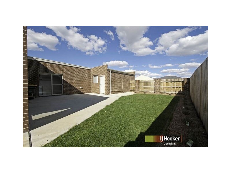 28 Oodgeroo Avenue, Franklin ACT 2913