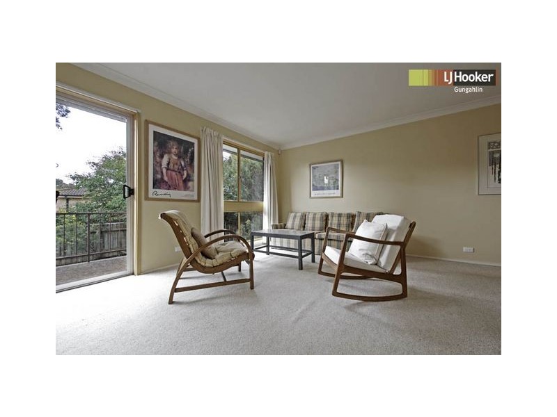 11 Bardsley Place, Holt ACT 2615