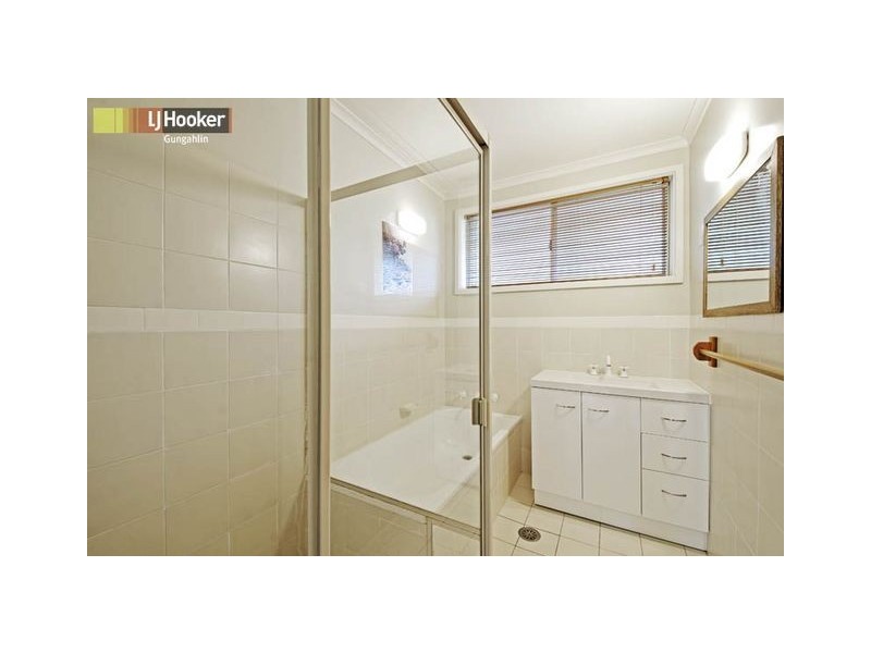 11 Bardsley Place, Holt ACT 2615