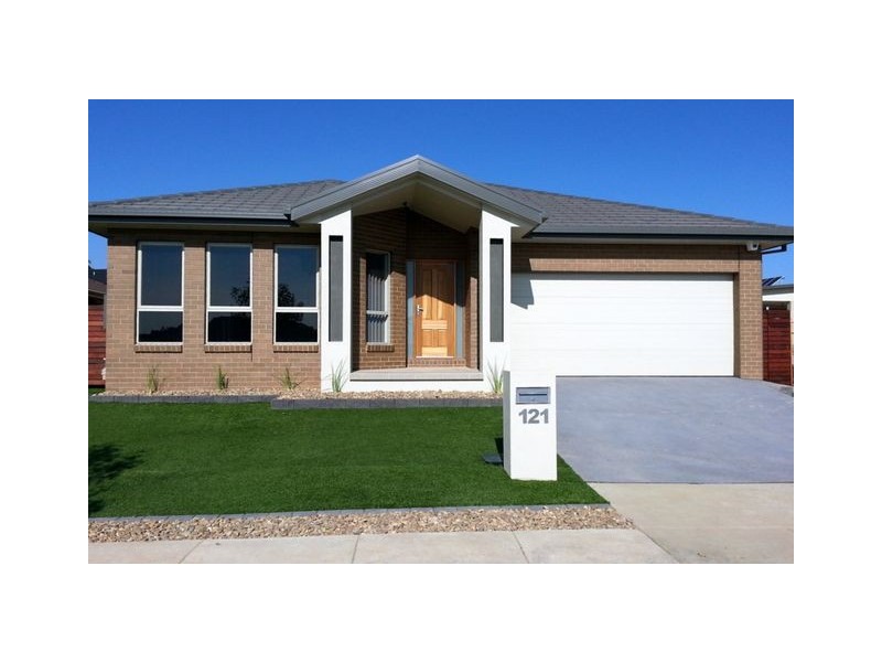 121 Bieundurry Street, Bonner ACT 2914