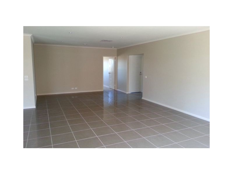 121 Bieundurry Street, Bonner ACT 2914