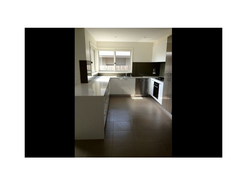 72 Narden Street, Crace ACT 2911