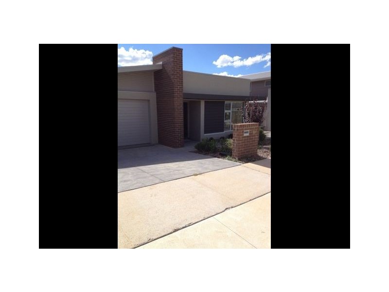 72 Narden Street, Crace ACT 2911