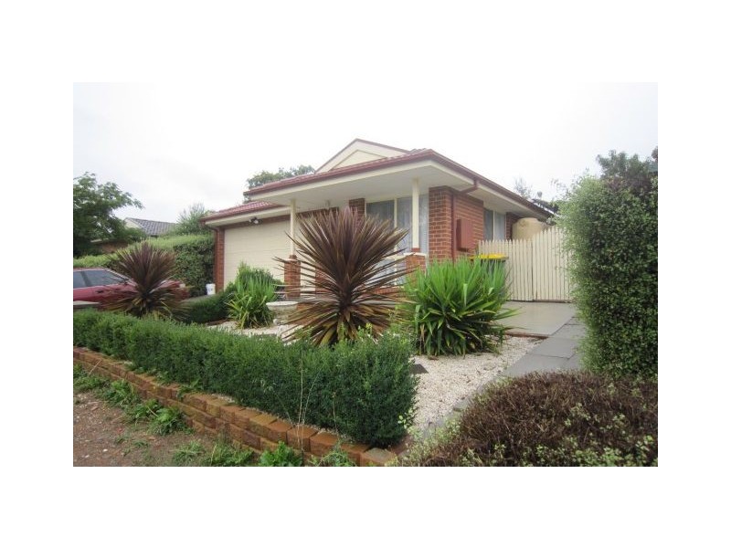 42 Wanderer Court, Amaroo ACT 2914