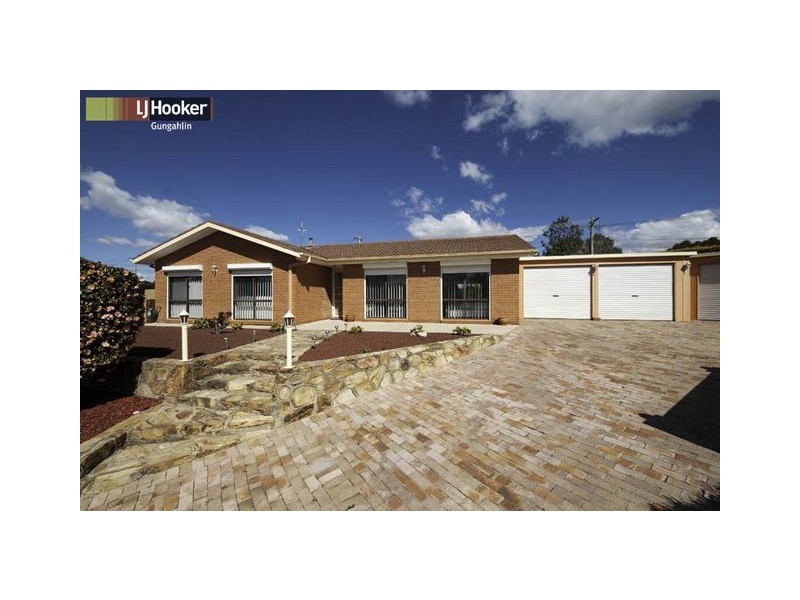 13 Hayball Place, Evatt ACT 2617