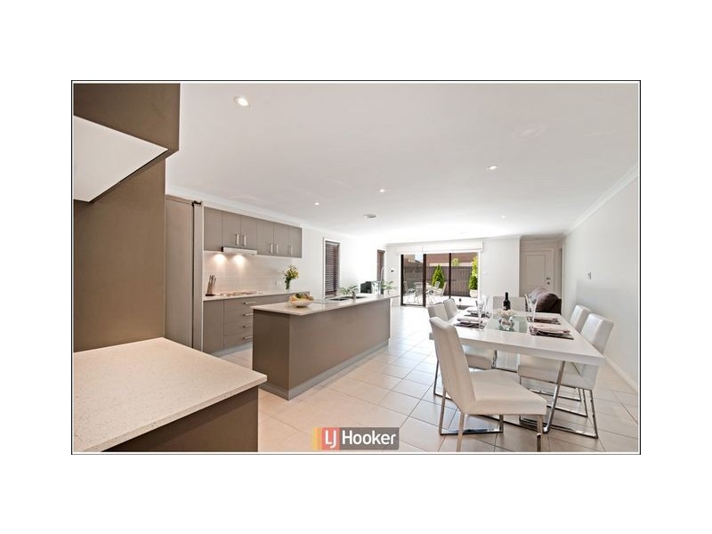 4 Hewett Crescent, Franklin ACT 2913