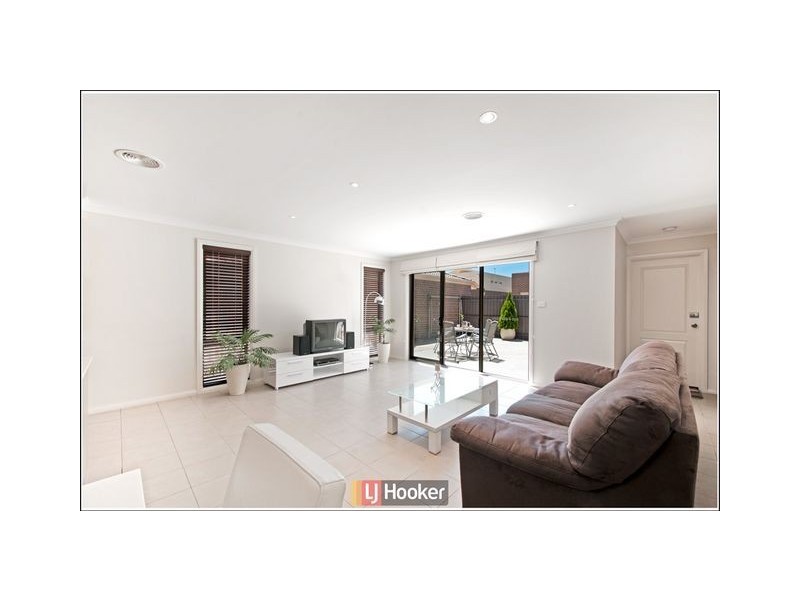 4 Hewett Crescent, Franklin ACT 2913