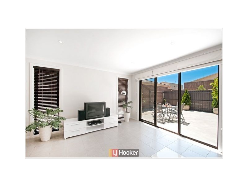 4 Hewett Crescent, Franklin ACT 2913