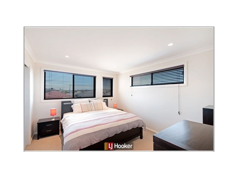 4 Hewett Crescent, Franklin ACT 2913