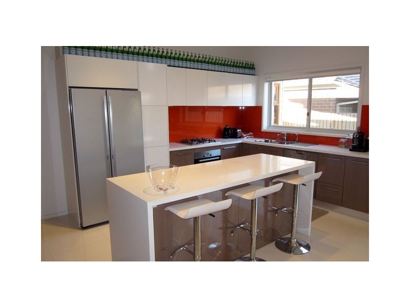 5 Rylestone Crescent, Crace ACT 2911