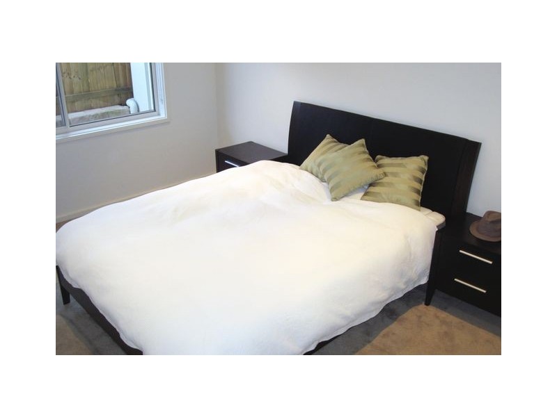 5 Rylestone Crescent, Crace ACT 2911