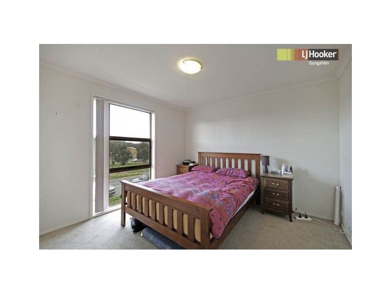 208 Anthony Rolfe Avenue, Gungahlin ACT 2912