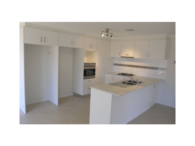 5 Wighton Terrace, Casey ACT 2913