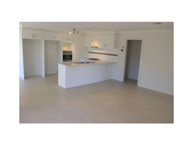 5 Wighton Terrace, Casey ACT 2913