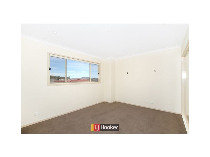 56 Max Purnell Street, Forde ACT 2914