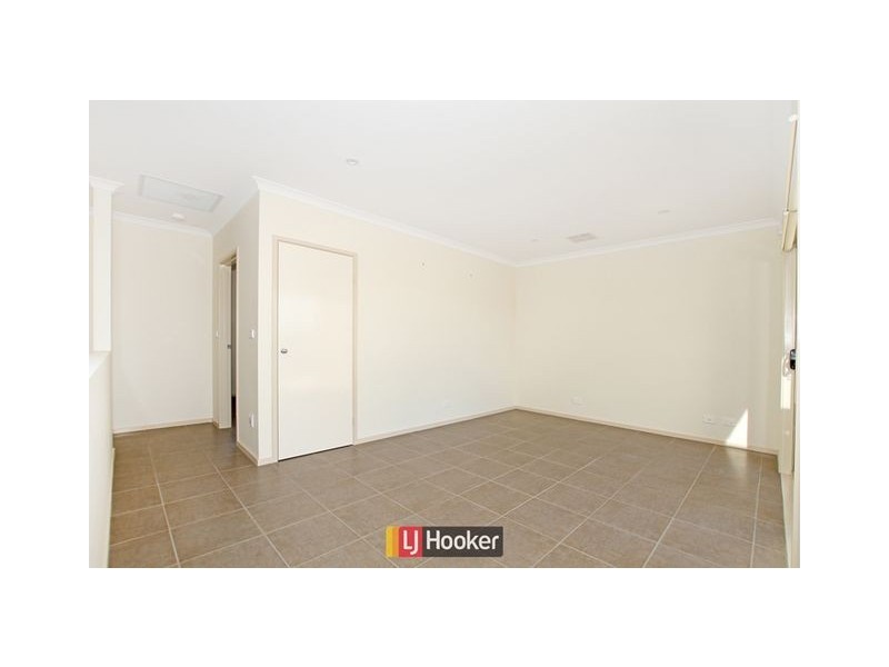 56 Max Purnell Street, Forde ACT 2914