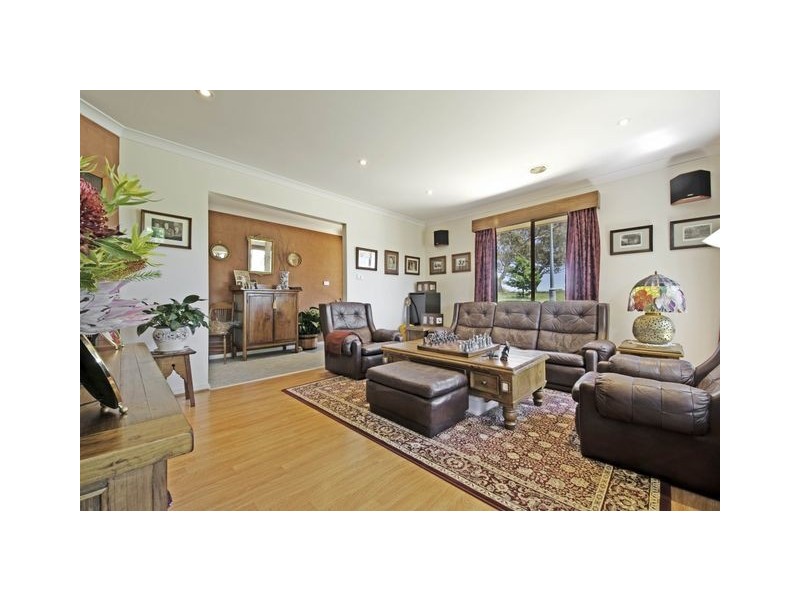 17 Ringarooma Circle, Amaroo ACT 2914