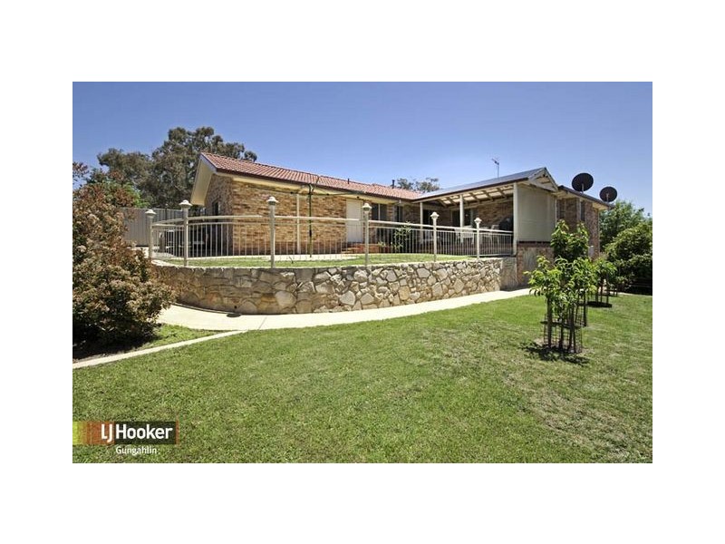 17 Ringarooma Circle, Amaroo ACT 2914