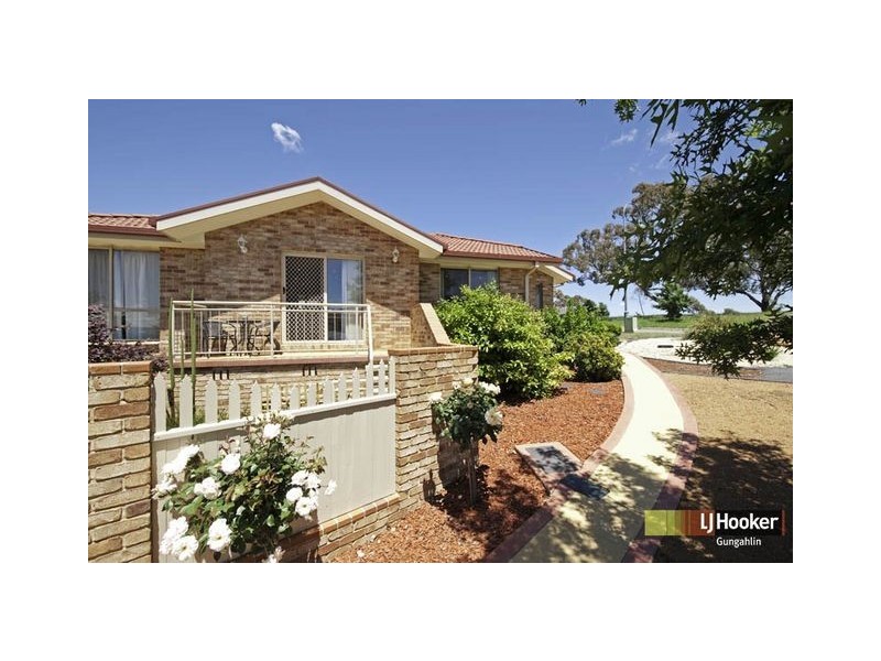 17 Ringarooma Circle, Amaroo ACT 2914