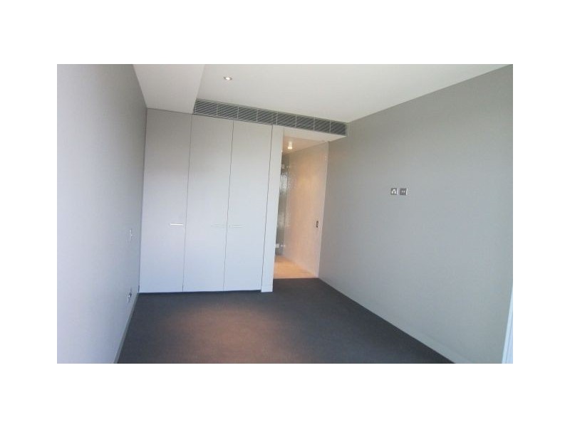 24/21 Eastlakes Parade, Kingston ACT 2604