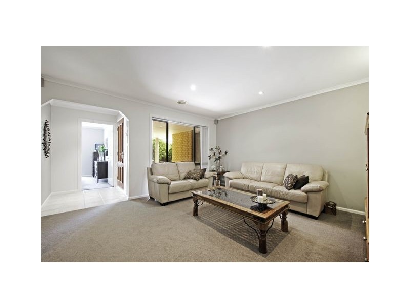 9 Star Close, Amaroo ACT 2914