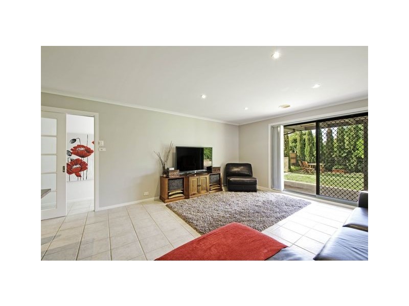 9 Star Close, Amaroo ACT 2914