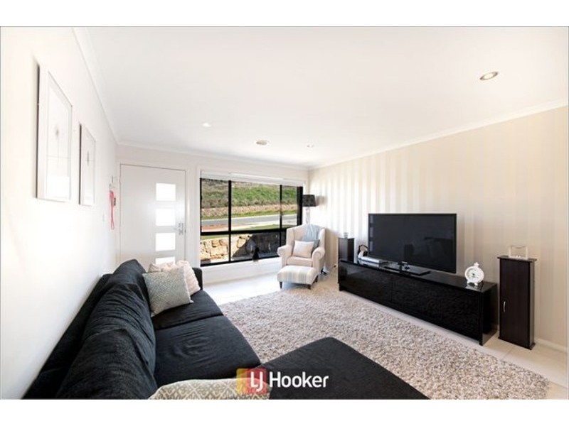 4 Ashton Calvert Street, Casey ACT 2913